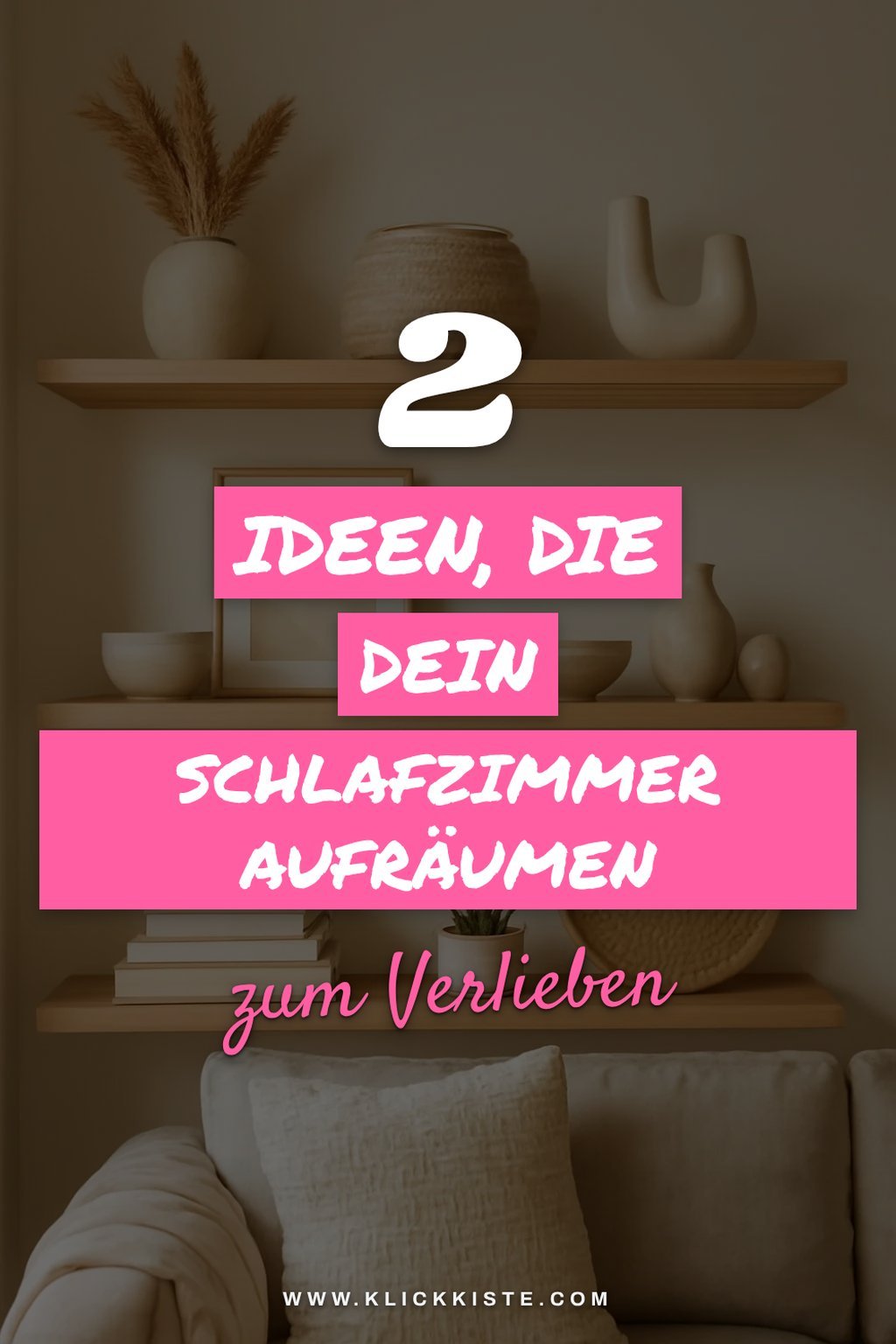 Wandregale im Schlafzimmer für mehr Stauraum